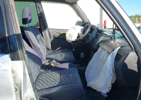 1998 Toyota Rav4 z USA, uszkodzony, nr VIN JT3HP10V4W0158418